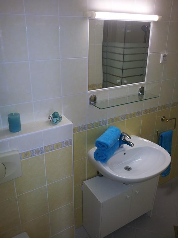 Apartment Kanita モラフスケ・トプリツェ エクステリア 写真