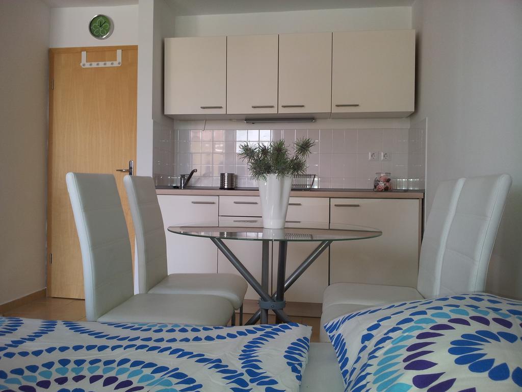 Apartment Kanita モラフスケ・トプリツェ エクステリア 写真